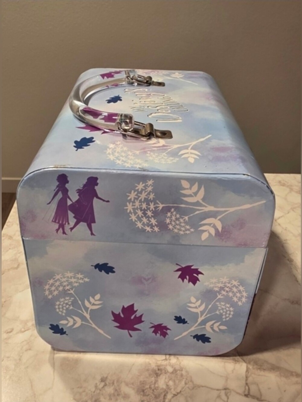 Frozen 2 Box - Picture 2 of 4